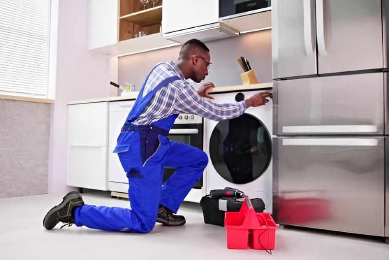 Refrigerator repair in Virginia Gardens